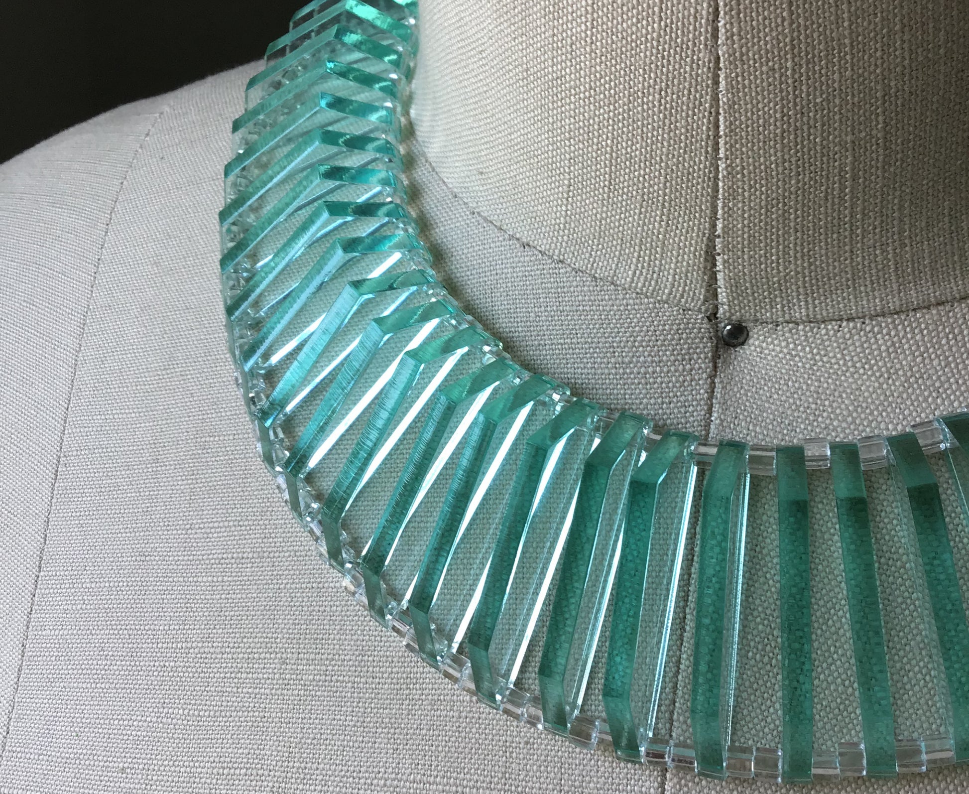Glass 'Vic' Choker Necklace